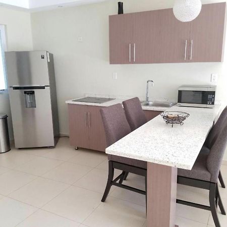Andira Apartments 빌렘스타트 외부 사진